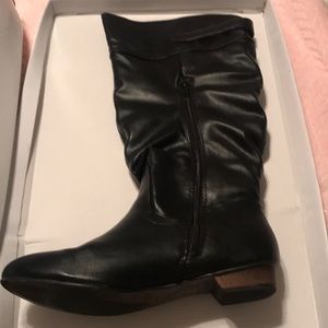 Womens size 8 boots